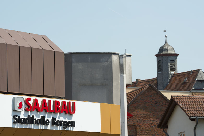 Saalbau Stadthalle Bergen Schelmenburgplatz 2 60388 Frankfurt Am Main